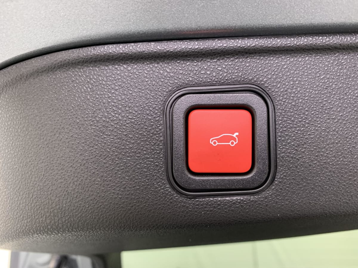Vente en ligne Alfa Romeo Junior 1.2 Ibrida 145 ch e-DCT6 Ti au prix de 29 340 €