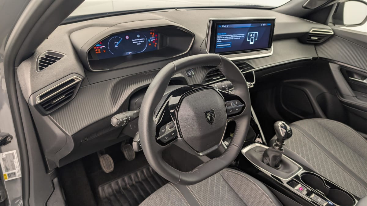 Vente en ligne Peugeot 2008 100 S S BVM6 Allure au prix de 17 700 €
