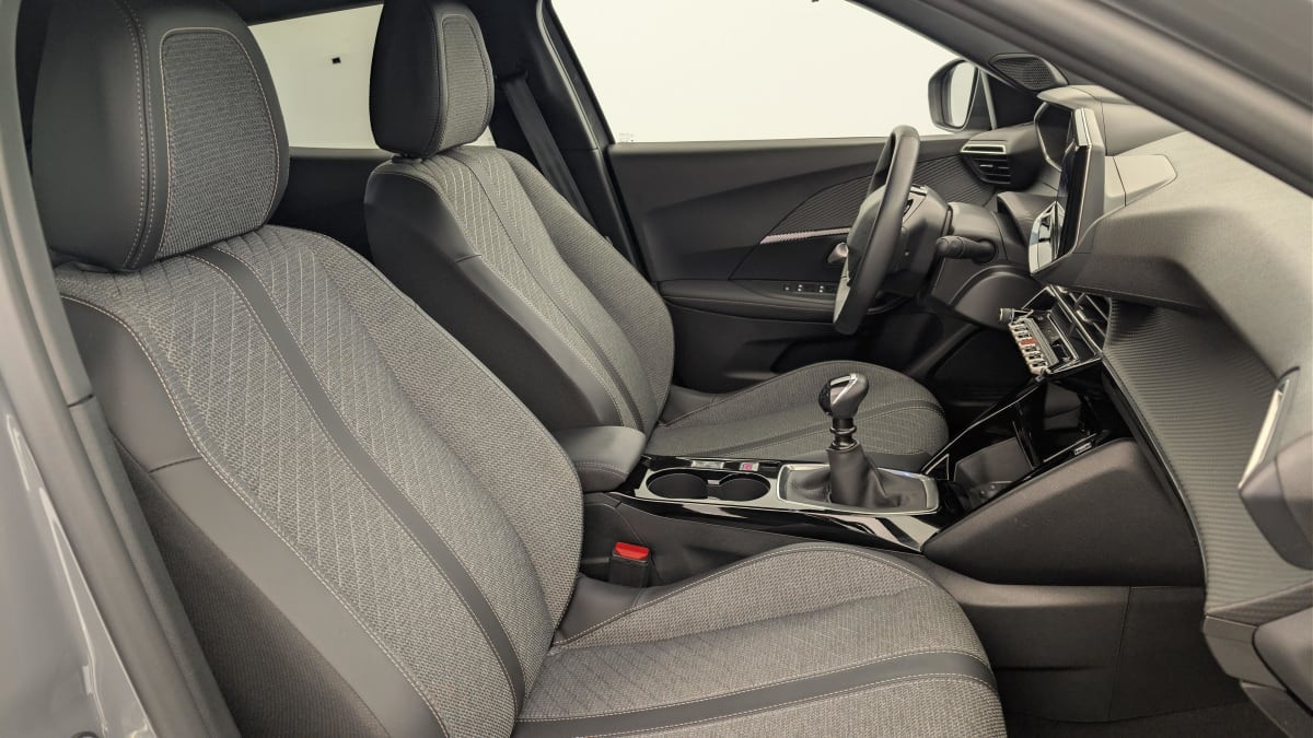 Vente en ligne Peugeot 2008 100 S S BVM6 Allure au prix de 17 700 €