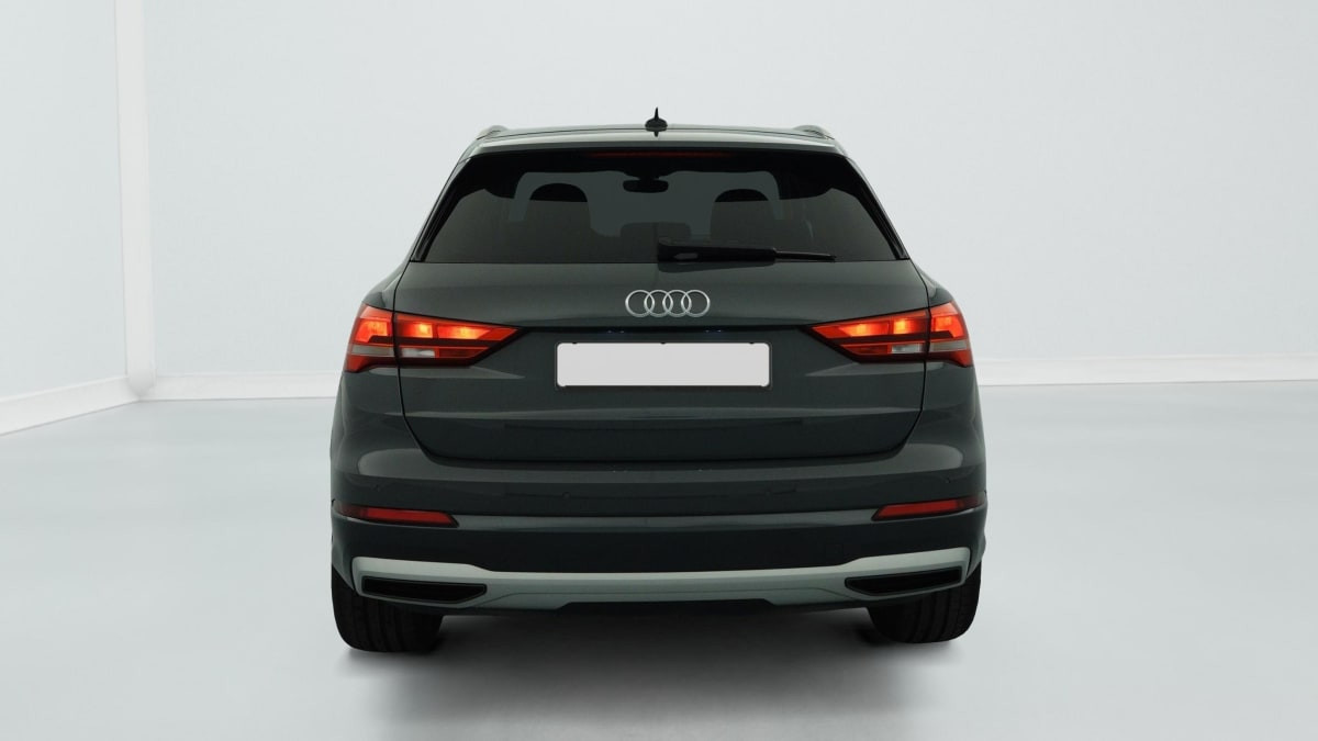 Vente en ligne Audi Q3 35 TDI 150 ch S tronic 7 Design au prix de 33 660 €