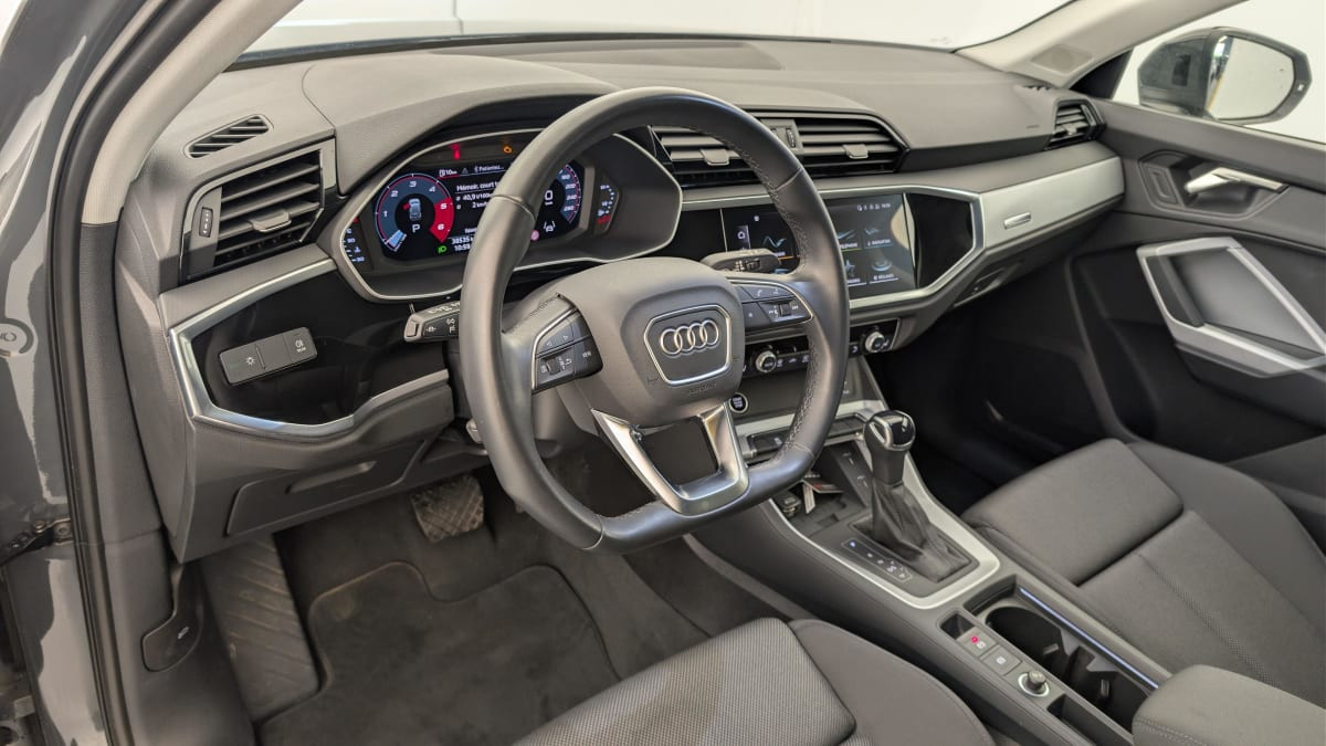 Vente en ligne Audi Q3 35 TDI 150 ch S tronic 7 Design au prix de 33 660 €