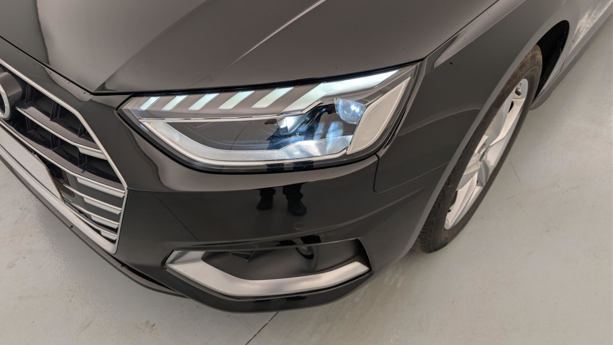 Vente en ligne Audi A4 Avant 35 TDI 163 S tronic 7 Design au prix de 27 480 €