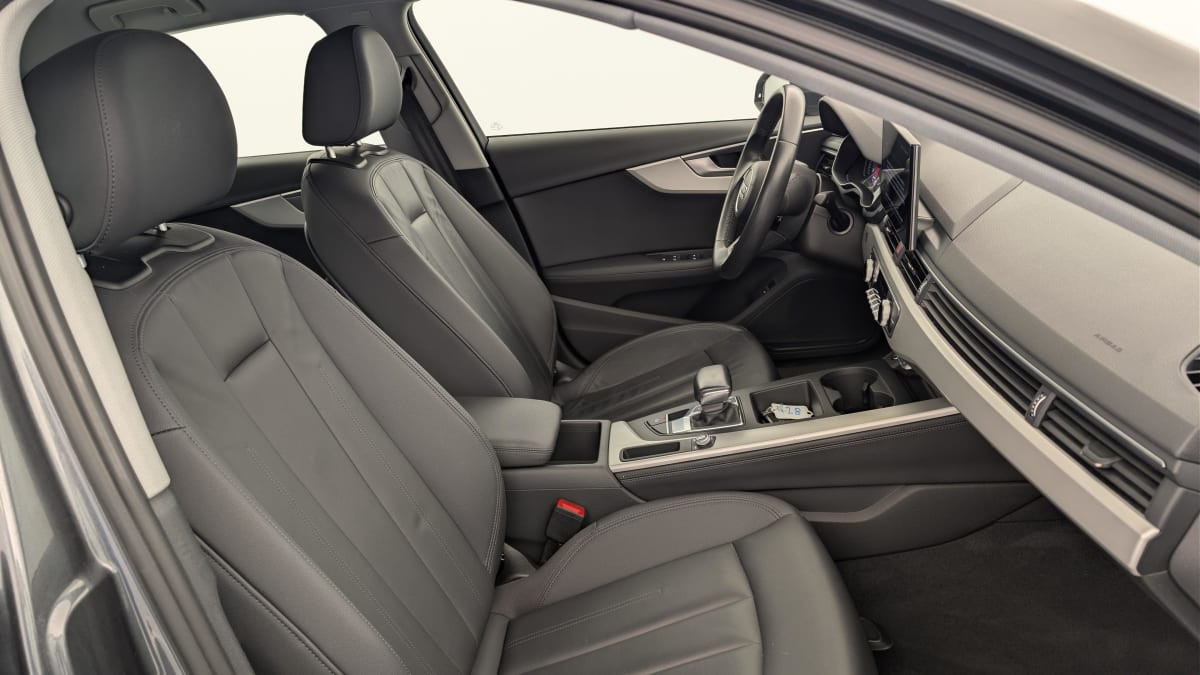 Vente en ligne Audi A4 35 TFSI 150 S tronic 7 Design au prix de 20 270 €