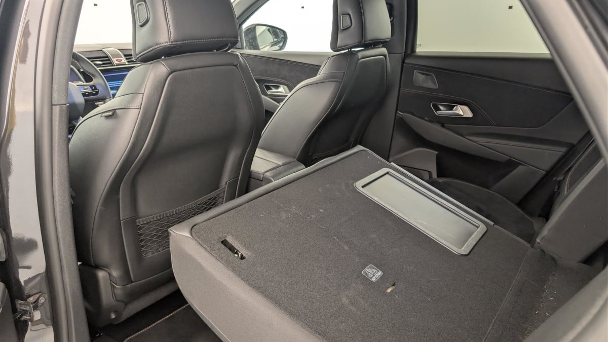 Vente en ligne Ds DS7 Crossback Hybride Rechargeable E-Tense 300 EAT8 4x4 Performance Line + au prix de 37 780 €