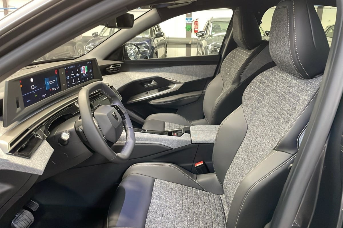 Vente en ligne Peugeot 3008 Hybrid 145 e-DCS6 Allure au prix de 28 510 €