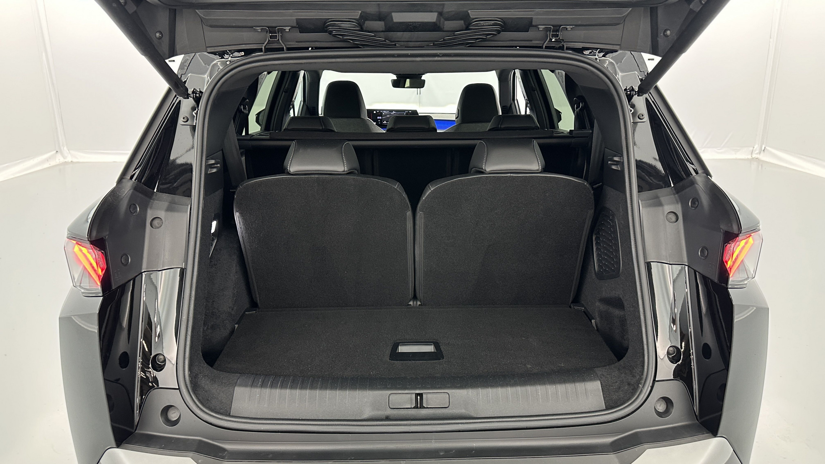 Vente en ligne Peugeot 5008 5008 III 1.2 Hybrid 145ch GT e-DCS6 au prix de 33 910 €