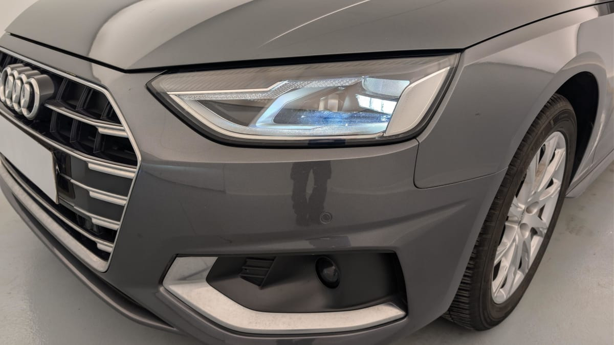 Vente en ligne Audi A4 35 TFSI 150 S tronic 7 Design au prix de 20 270 €