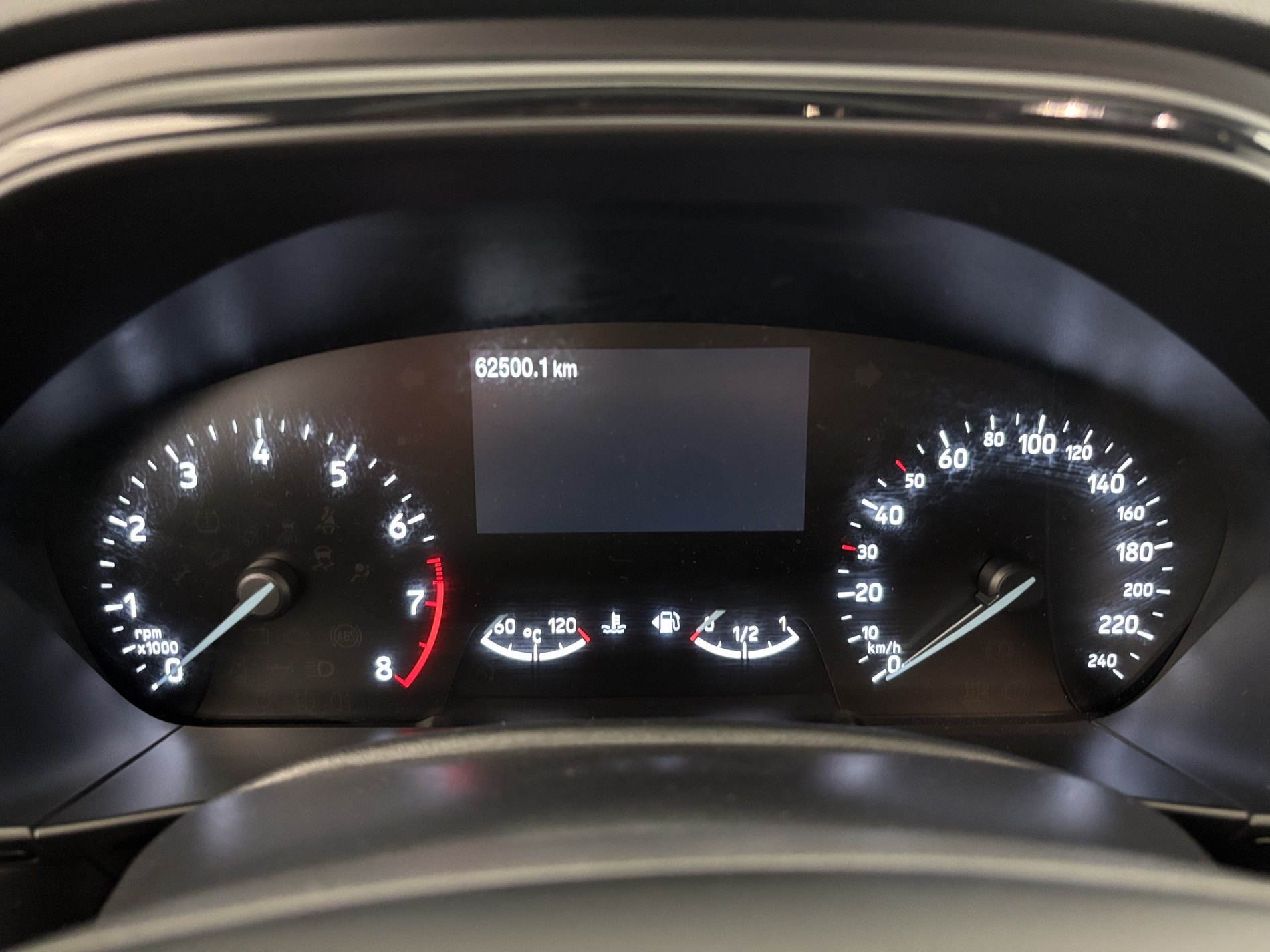 Vente en ligne Ford Focus SW 1.0 EcoBoost 125ch ST-Line au prix de 16 990 €