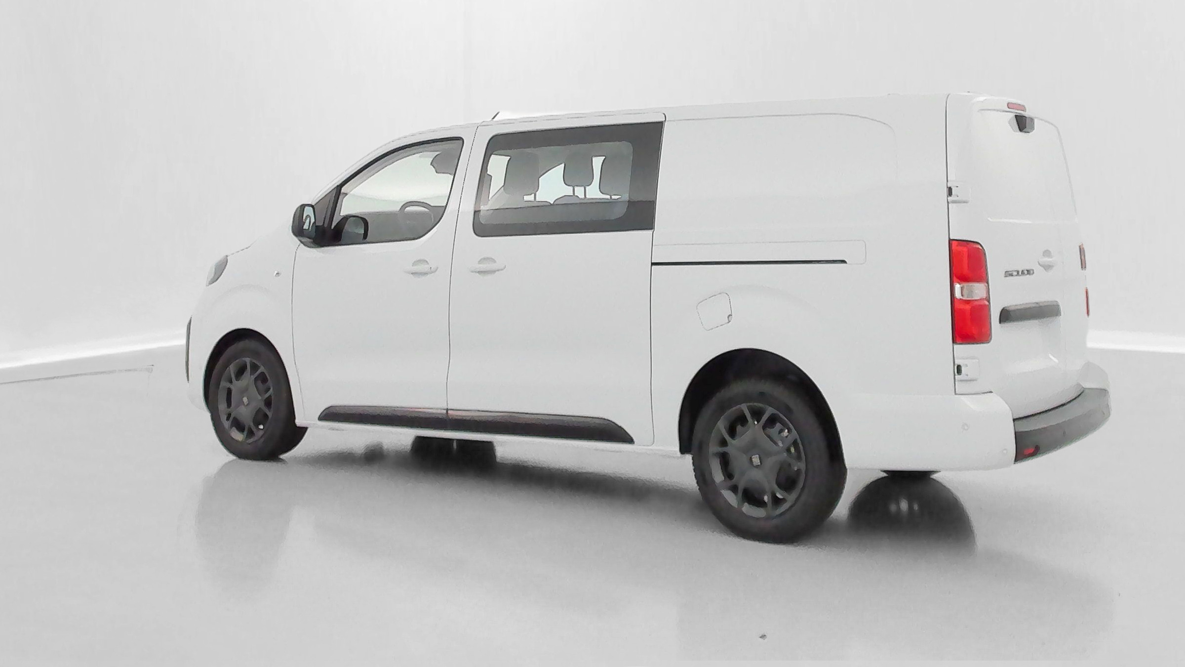 Vente en ligne Fiat Scudo SCUDO CA XL 2.0 BlueHDi 180ch Pack Premium Connect EAT8 au prix de 37 880 €