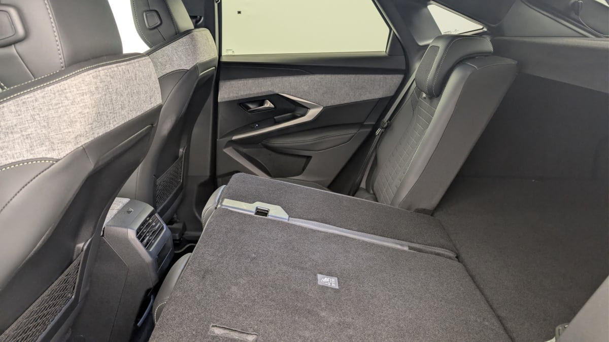 Vente en ligne Peugeot 3008 Hybrid 145 e-DCS6 GT au prix de 28 510 €