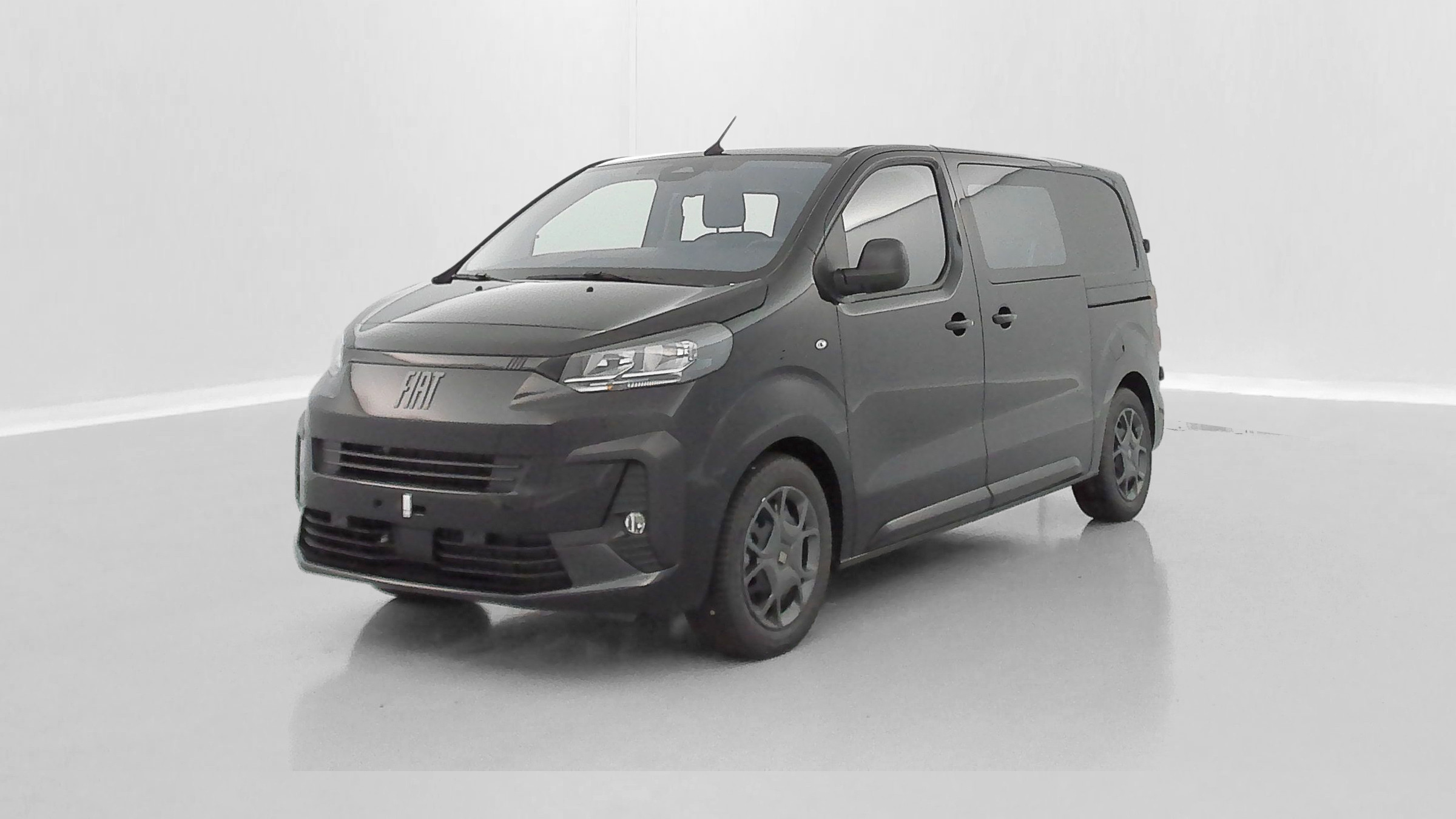 Fiat Scudo SCUDO CA M 2.0 BlueHDi 180ch Pack Premium Connect EAT8 occasion de 2025 en vente à Rennes