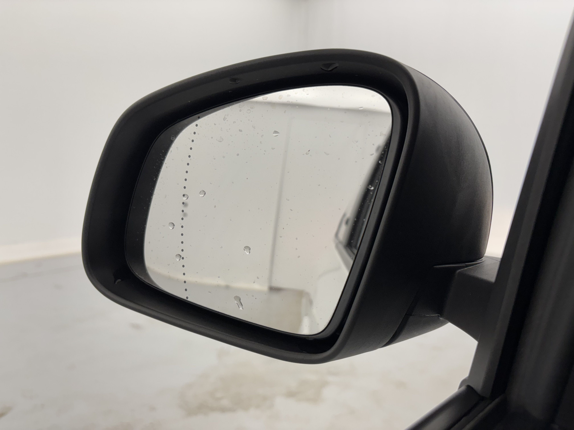 Vente en ligne Renault Twingo 3 E-Tech Electric Equilibre R80 Achat Intégral au prix de 11 990 €