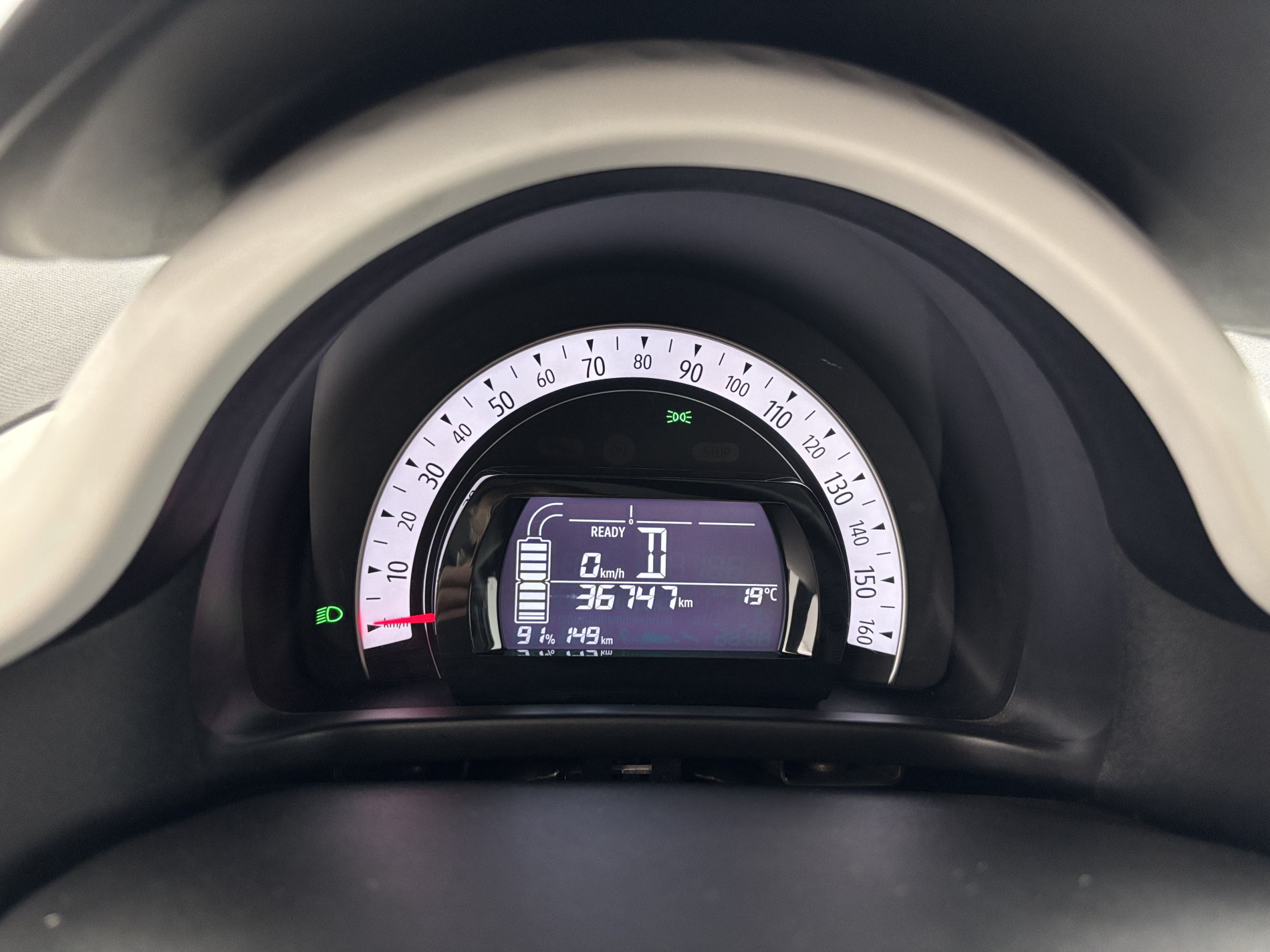 Vente en ligne Renault Twingo 3 E-Tech Electric Authentic Achat Intégral au prix de 10 990 €