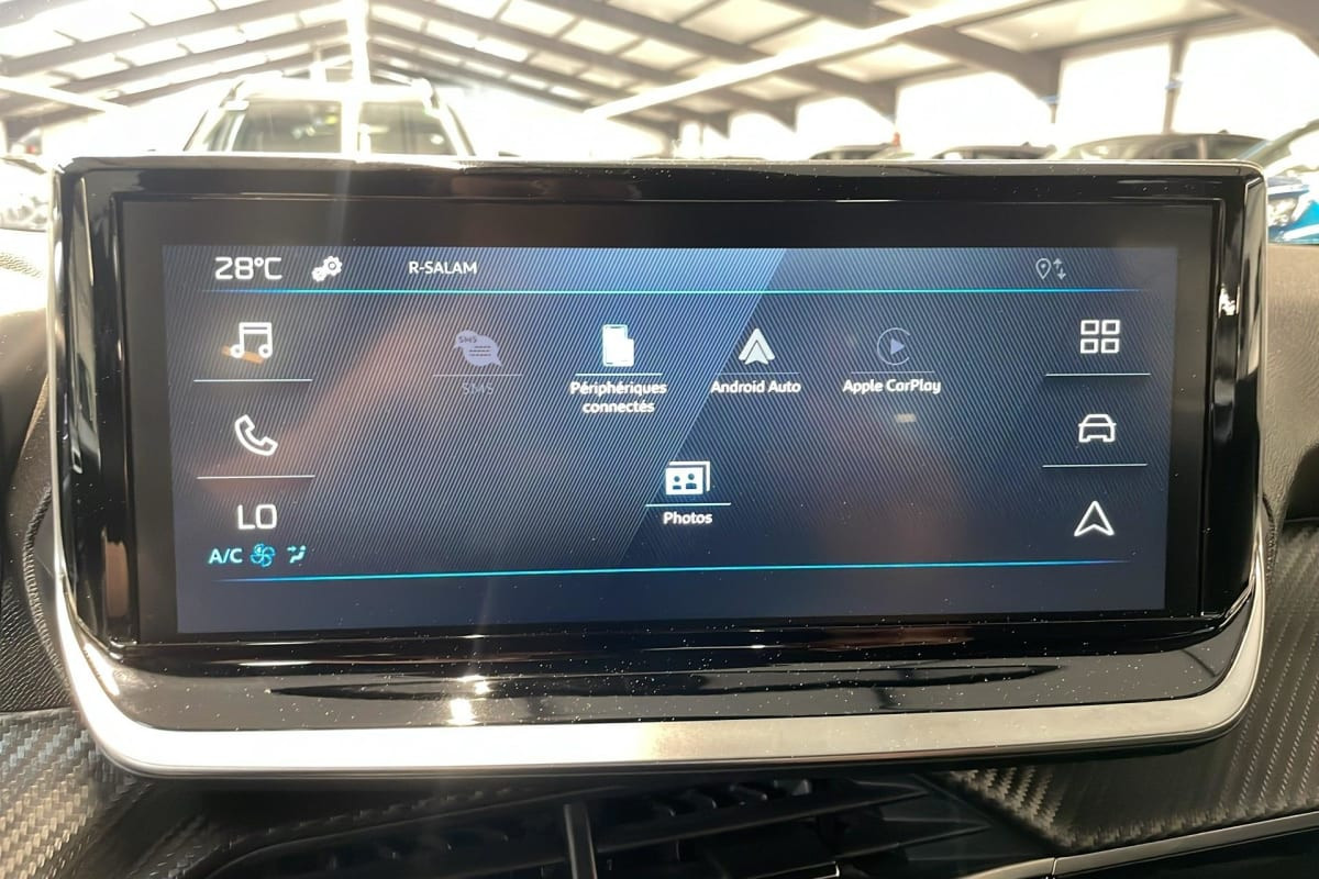 Vente en ligne Peugeot 2008 100 S S BVM6 Style au prix de 17 700 €