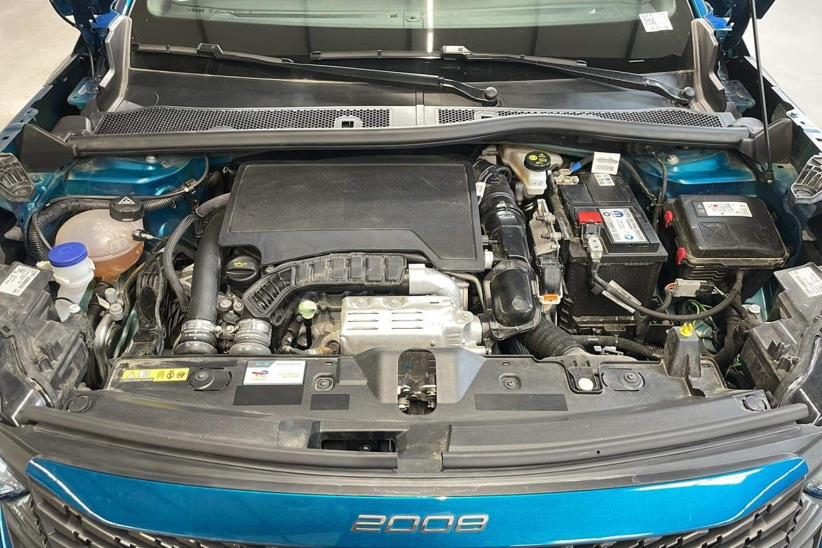 Vente en ligne Peugeot 2008 100 S S BVM6 Style au prix de 17 700 €