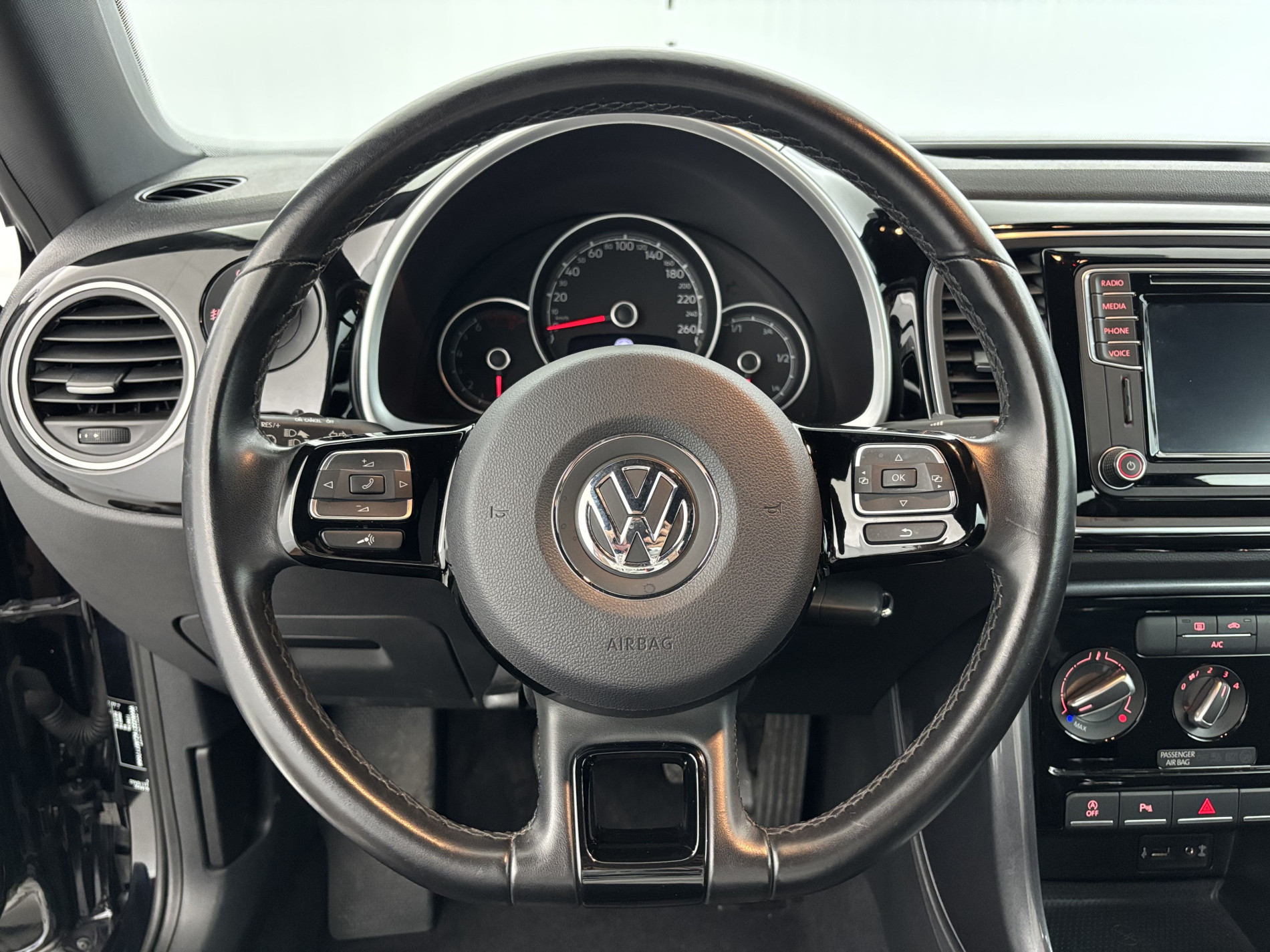 Vente en ligne Volkswagen Coccinelle 1.2 TSI 105ch Origin au prix de 15 980 €