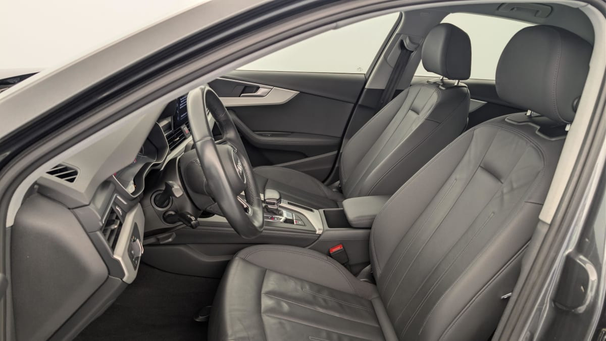 Vente en ligne Audi A4 35 TFSI 150 S tronic 7 Design au prix de 20 270 €