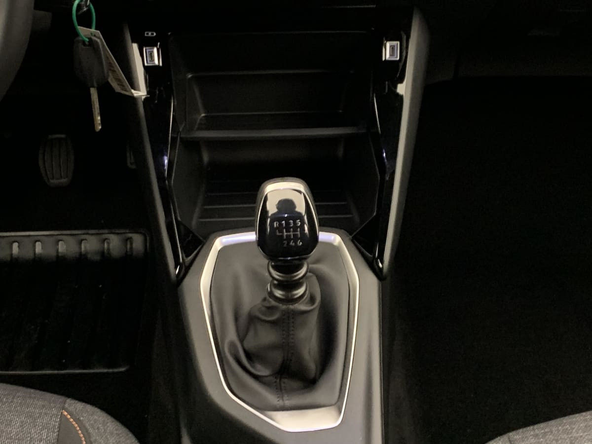 Vente en ligne Peugeot 2008 100 S S BVM6 Style au prix de 19 340 €