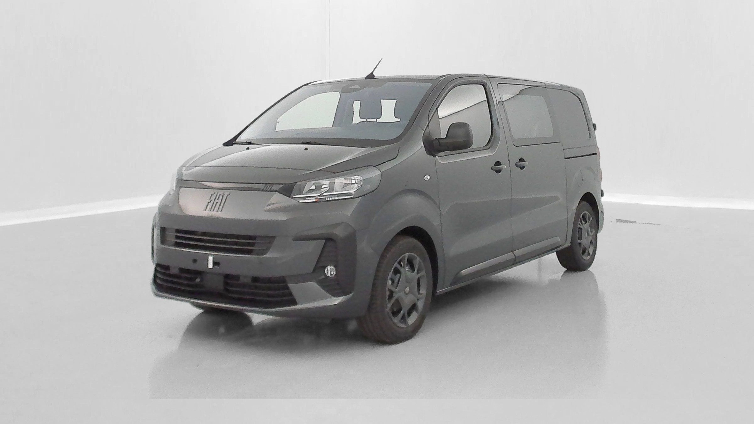 Fiat Scudo SCUDO CA M 2.0 BlueHDi 180ch Pack Premium Connect EAT8 occasion de 2025 en vente à Rennes