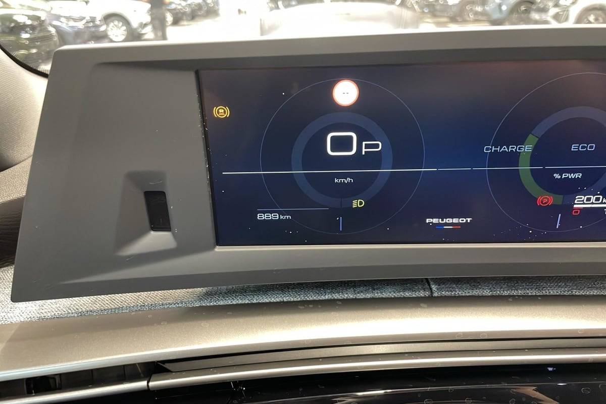 Vente en ligne Peugeot 3008 Hybrid 145 e-DCS6 Allure au prix de 28 510 €