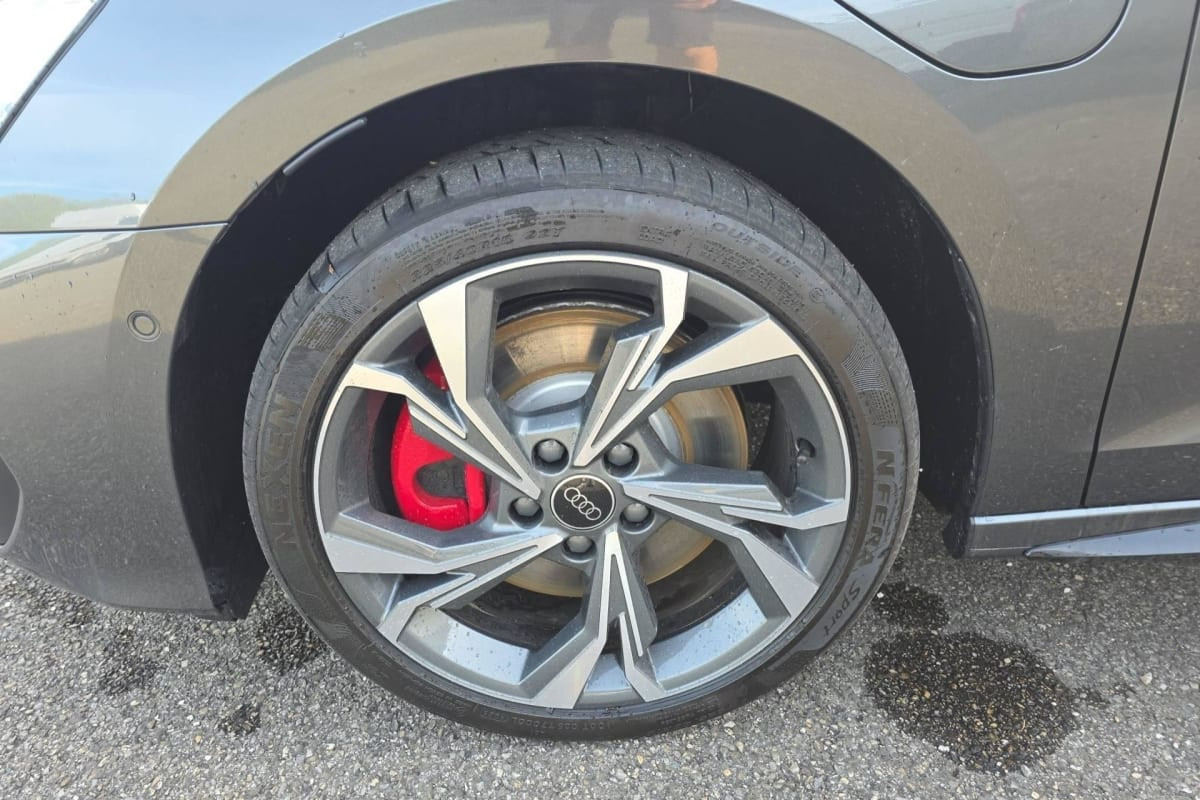 Vente en ligne Audi A3 45 TFSI e Hybride rechargeable 272 S tronic 6 S line au prix de 45 820 €