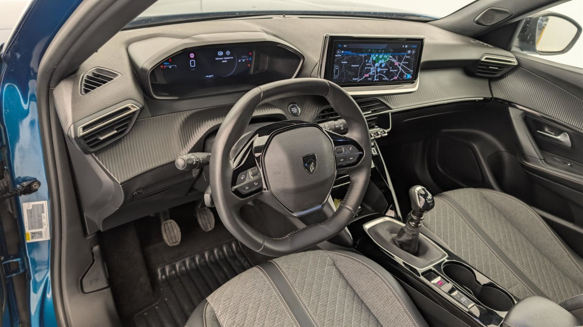 Vente en ligne Peugeot 2008 100 S S BVM6 Allure au prix de 18 400 €