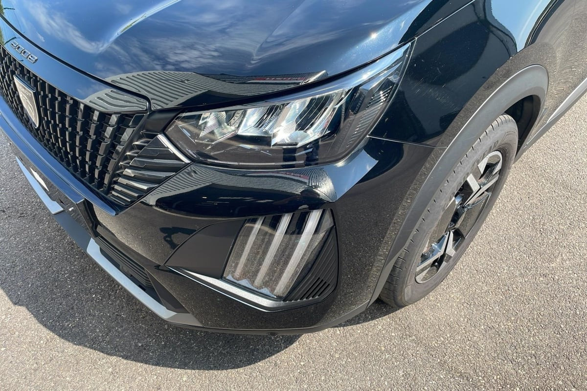 Vente en ligne Peugeot 2008 100 S S BVM6 Allure au prix de 19 120 €