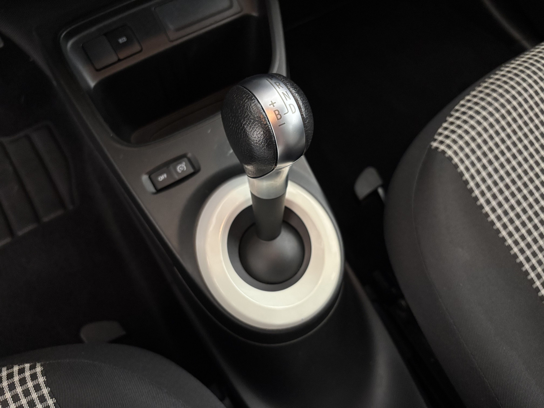 Vente en ligne Renault Twingo 3 E-Tech Electric Authentic Achat Intégral au prix de 10 990 €