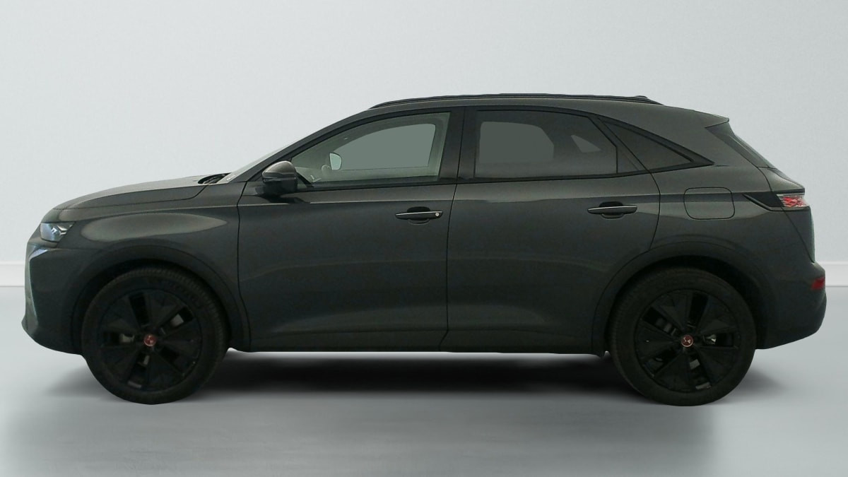 Vente en ligne Ds DS7 Crossback Hybride Rechargeable E-Tense 300 EAT8 4x4 Performance Line + au prix de 37 780 €
