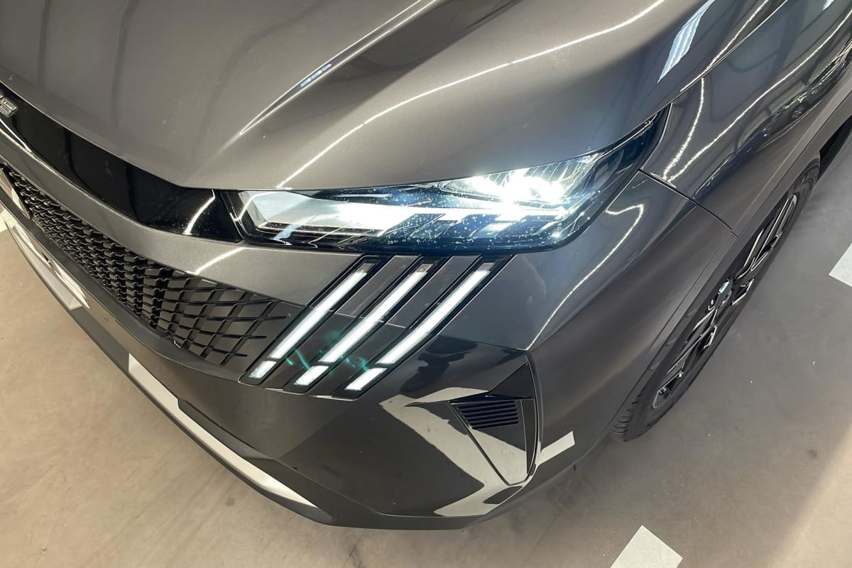 Vente en ligne Peugeot 3008 Hybrid 145 e-DCS6 Allure au prix de 28 510 €