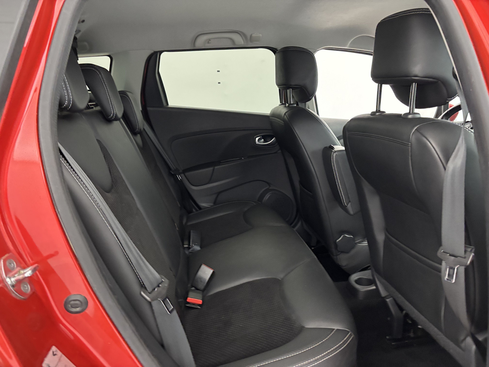 Vente en ligne Renault Clio 4 Estate 0.9 TCe 90ch Intens au prix de 9 990 €