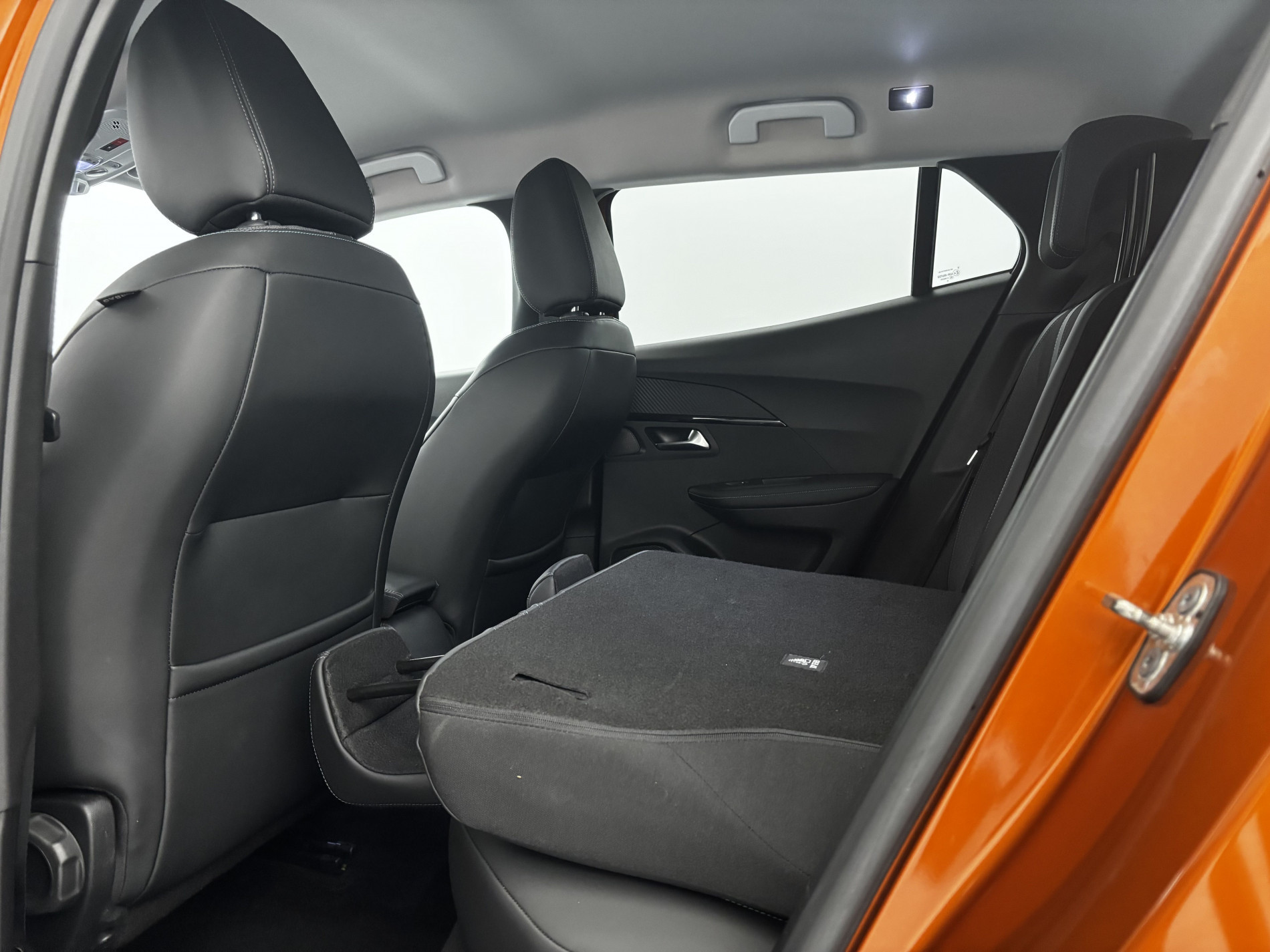 Vente en ligne Peugeot 2008 1.5 BlueHDi 110ch Allure Suréquipé au prix de 13 790 €