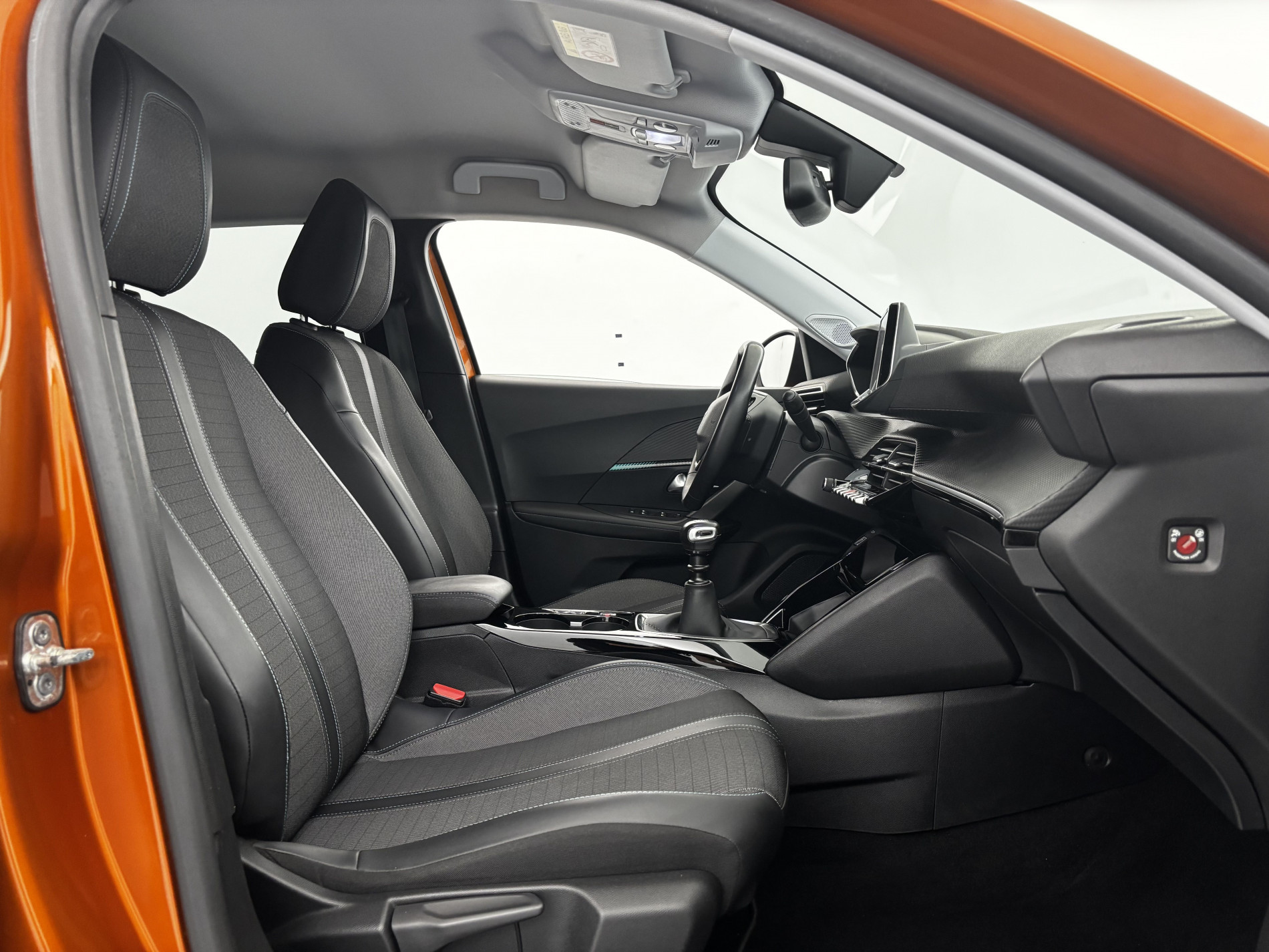 Vente en ligne Peugeot 2008 1.5 BlueHDi 110ch Allure Suréquipé au prix de 13 790 €