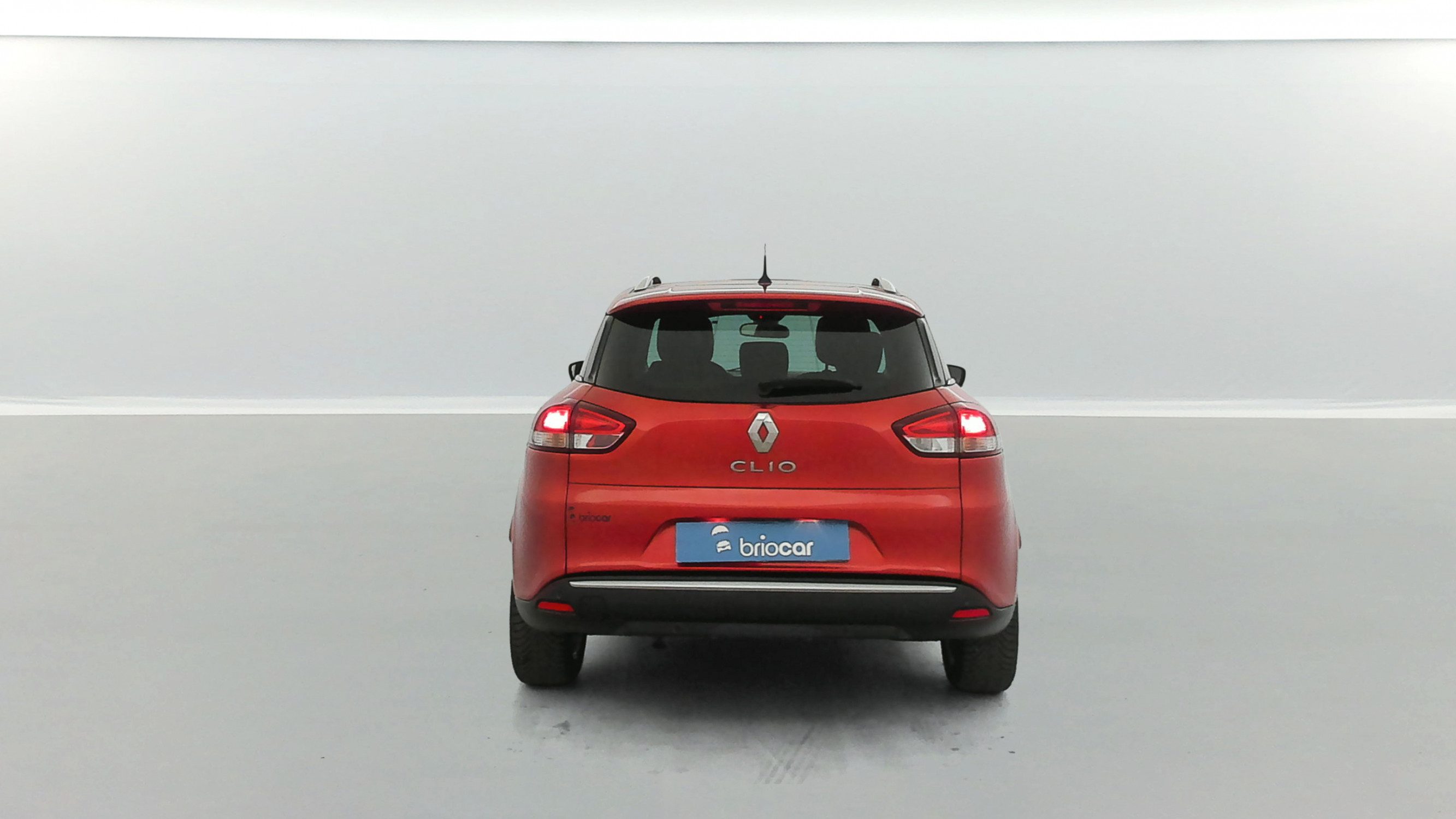 Vente en ligne Renault Clio 4 Estate 0.9 TCe 90ch Intens au prix de 9 990 €