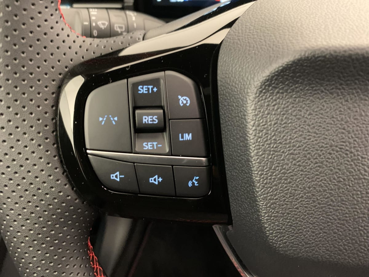Vente en ligne Ford Puma 1.0 EcoBoost 125 ch mHEV S S Powershift ST-Line au prix de 24 810 €