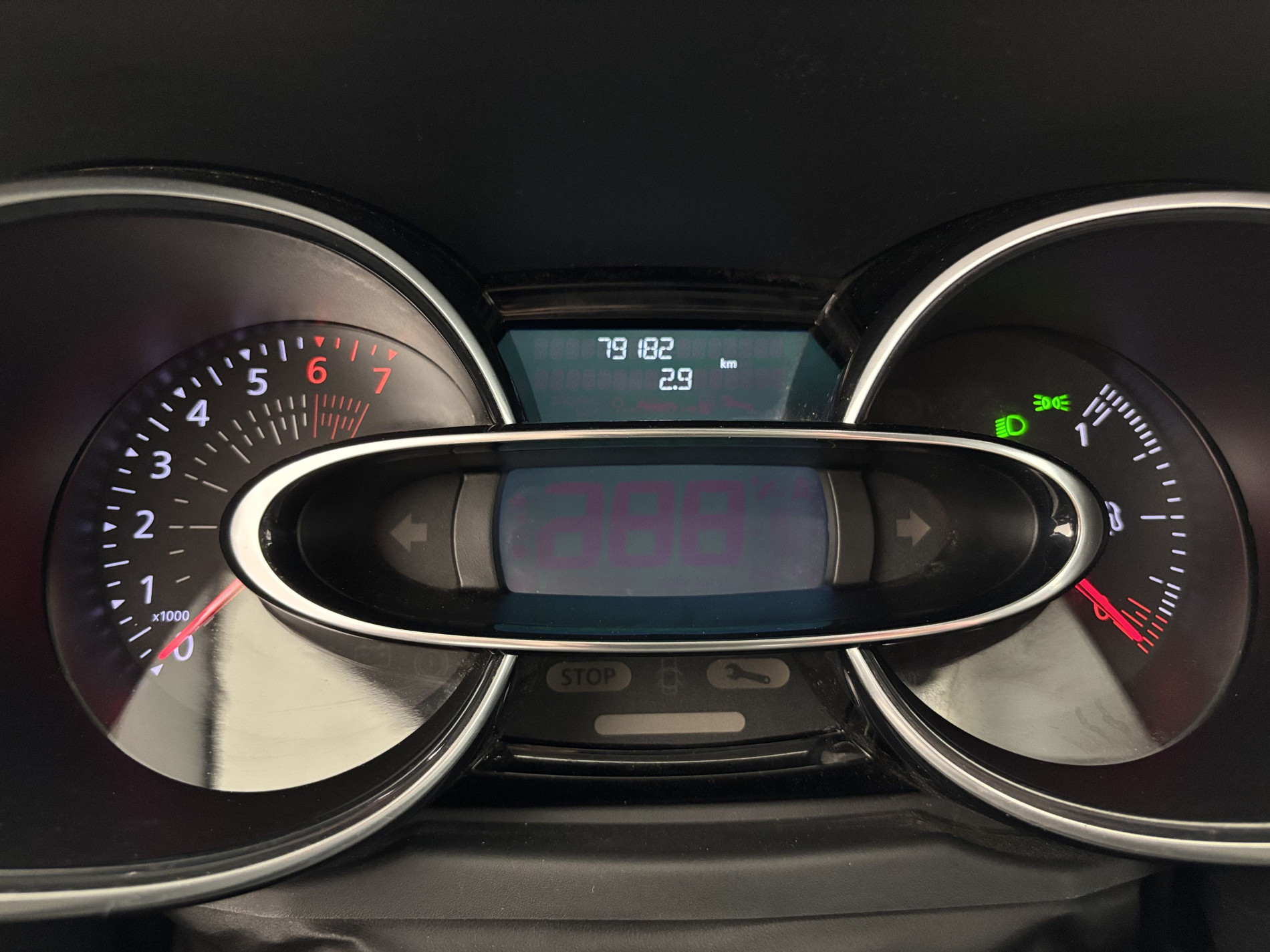 Vente en ligne Renault Clio 4 Estate 0.9 TCe 90ch Intens au prix de 9 990 €