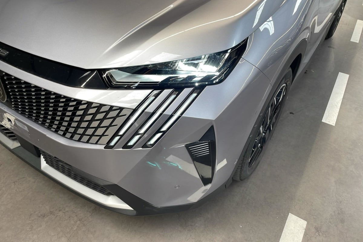 Vente en ligne Peugeot 3008 Hybrid 145 e-DCS6 Allure au prix de 27 070 €