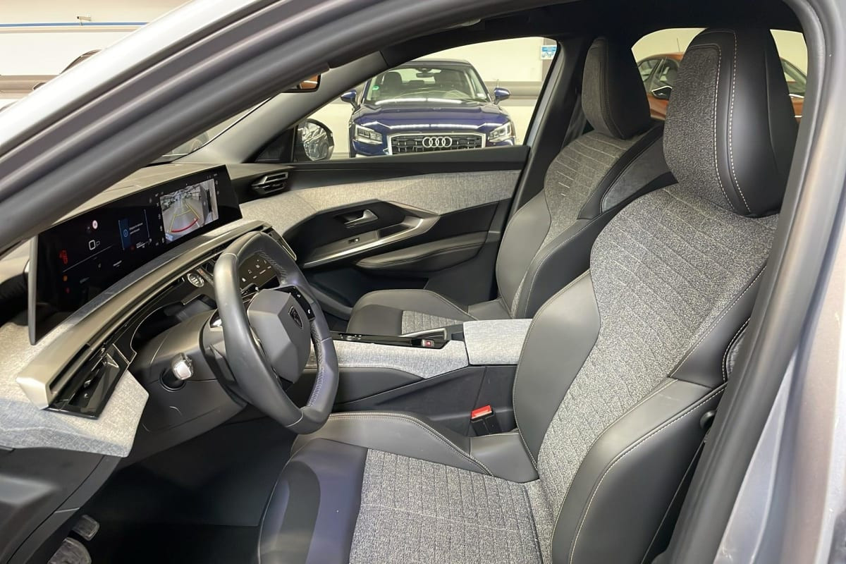 Vente en ligne Peugeot 3008 Hybrid 145 e-DCS6 Allure au prix de 27 070 €