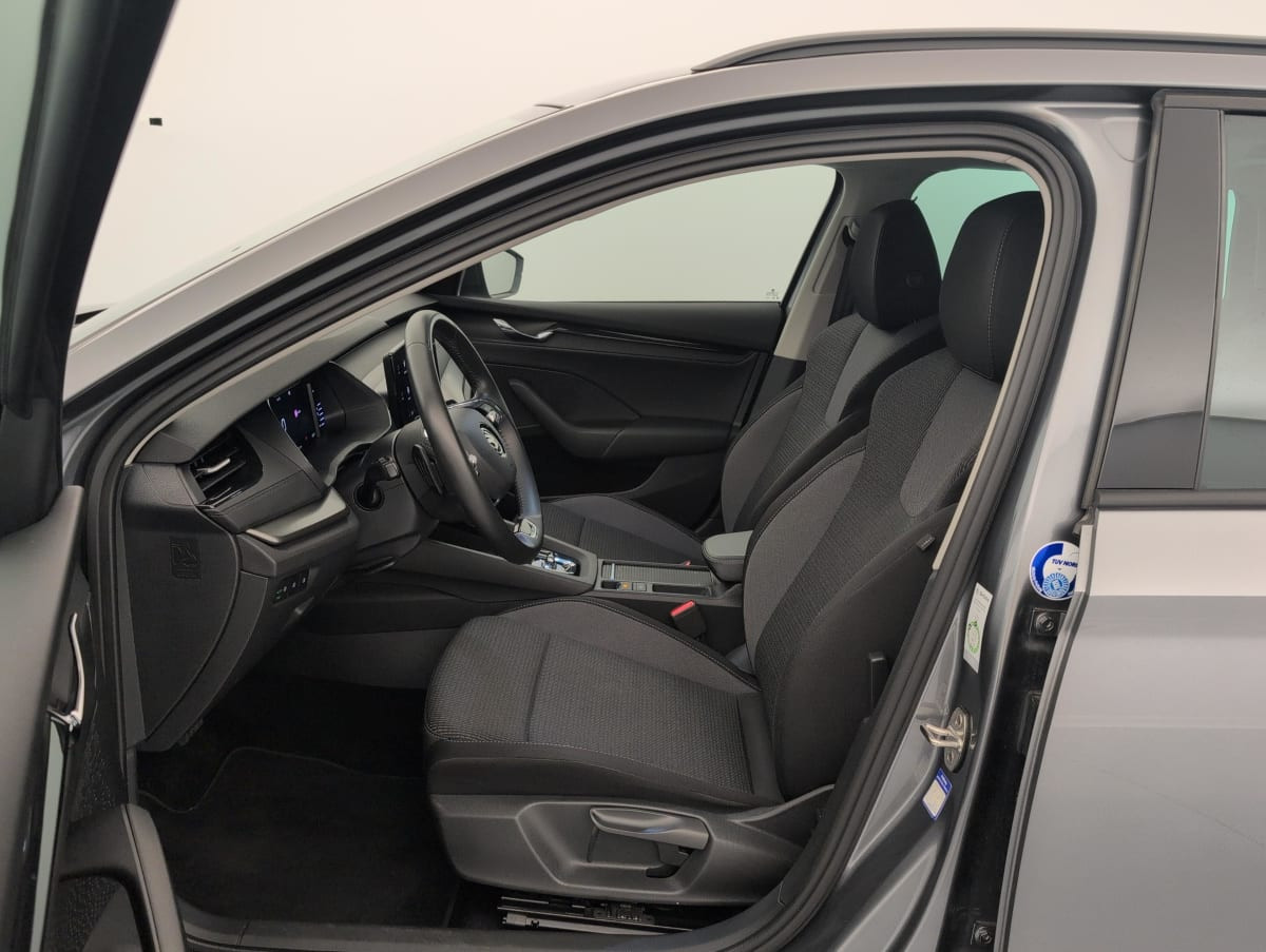 Vente en ligne Skoda Octavia Combi 2.0 TDI 116 ch DSG7 Ambition au prix de 23 360 €