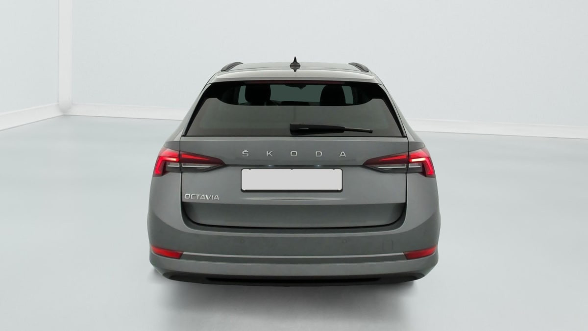 Vente en ligne Skoda Octavia Combi 2.0 TDI 116 ch DSG7 Ambition au prix de 23 360 €