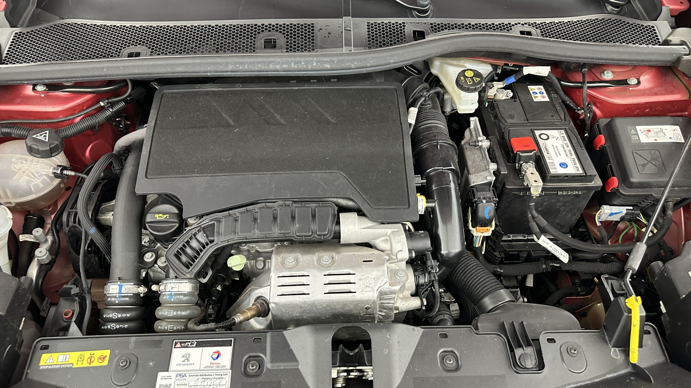 Vente en ligne Peugeot 2008 2008 II 1.2 PureTech 130ch GT Pack EAT8 au prix de 20 500 €