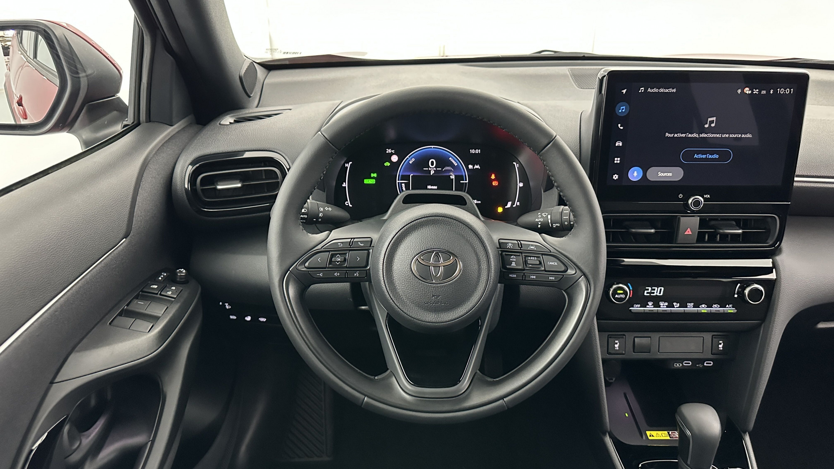 Vente en ligne Toyota Yaris Cross YARIS CROSS 1.5 Hybride 130h Design e-CVT au prix de 28 900 €