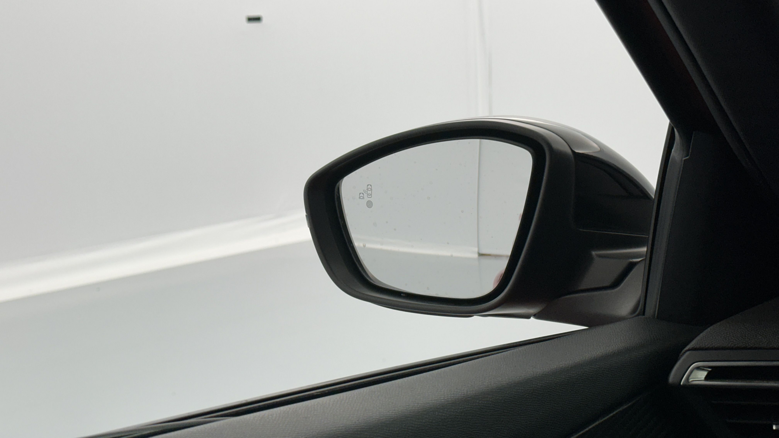 Vente en ligne Peugeot 2008 2008 II 1.2 PureTech 130ch GT Pack EAT8 au prix de 20 500 €