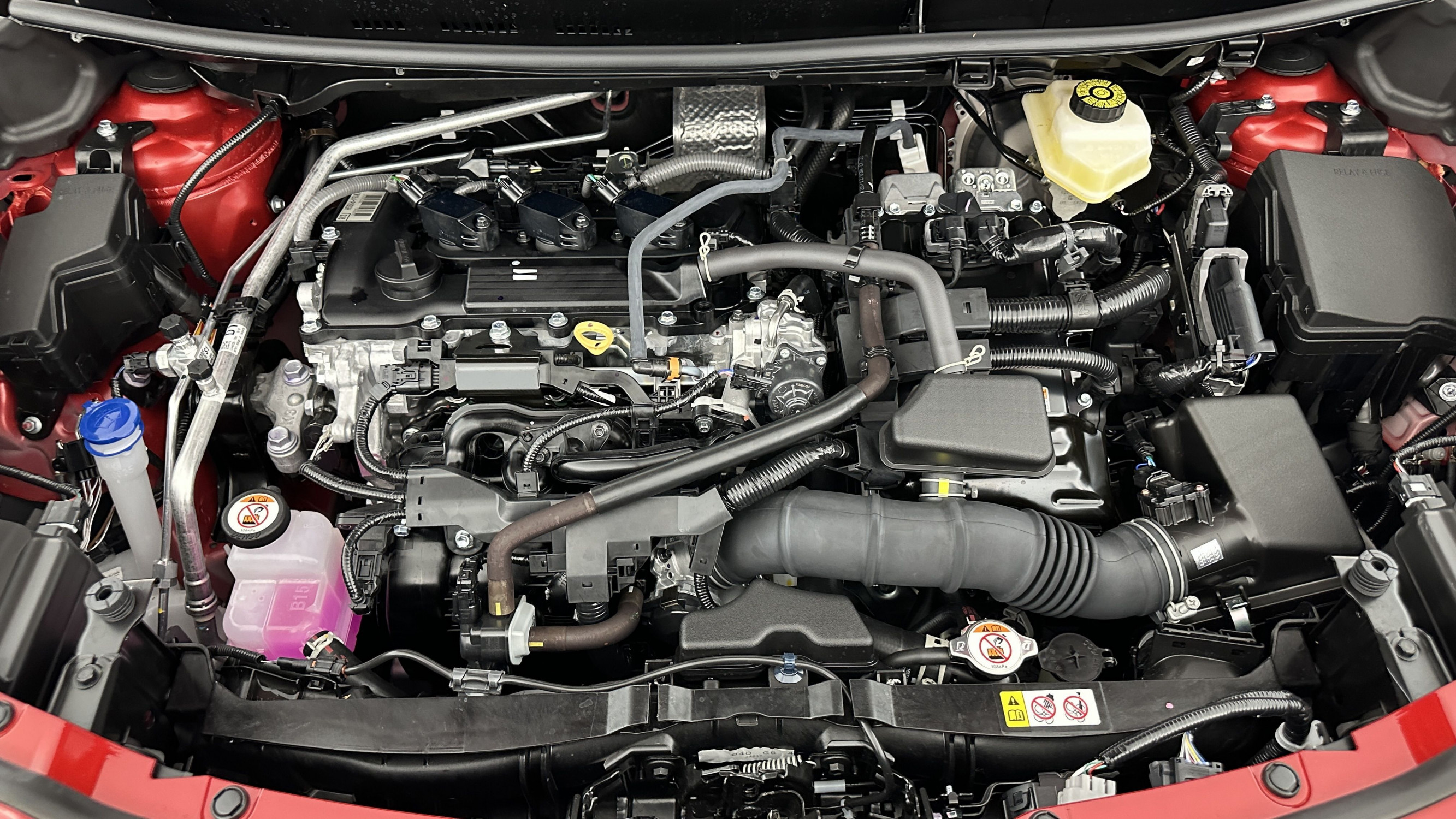 Vente en ligne Toyota Yaris Cross YARIS CROSS 1.5 Hybride 130h Design e-CVT au prix de 28 900 €