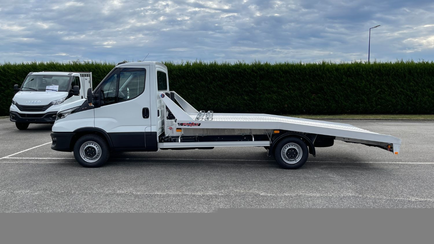 Iveco Daily DAILY III 35S16H 4100 3.0 160ch Porte Voiture Plat'fix PF18 Alu occasion de 2025 en vente à Rennes