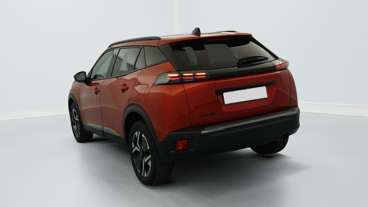 Vente en ligne Peugeot 2008 PureTech 100 S S BVM6 Allure au prix de 16 150 €