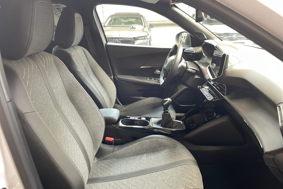 Vente en ligne Peugeot 2008 100 S S BVM6 Allure au prix de 19 020 €