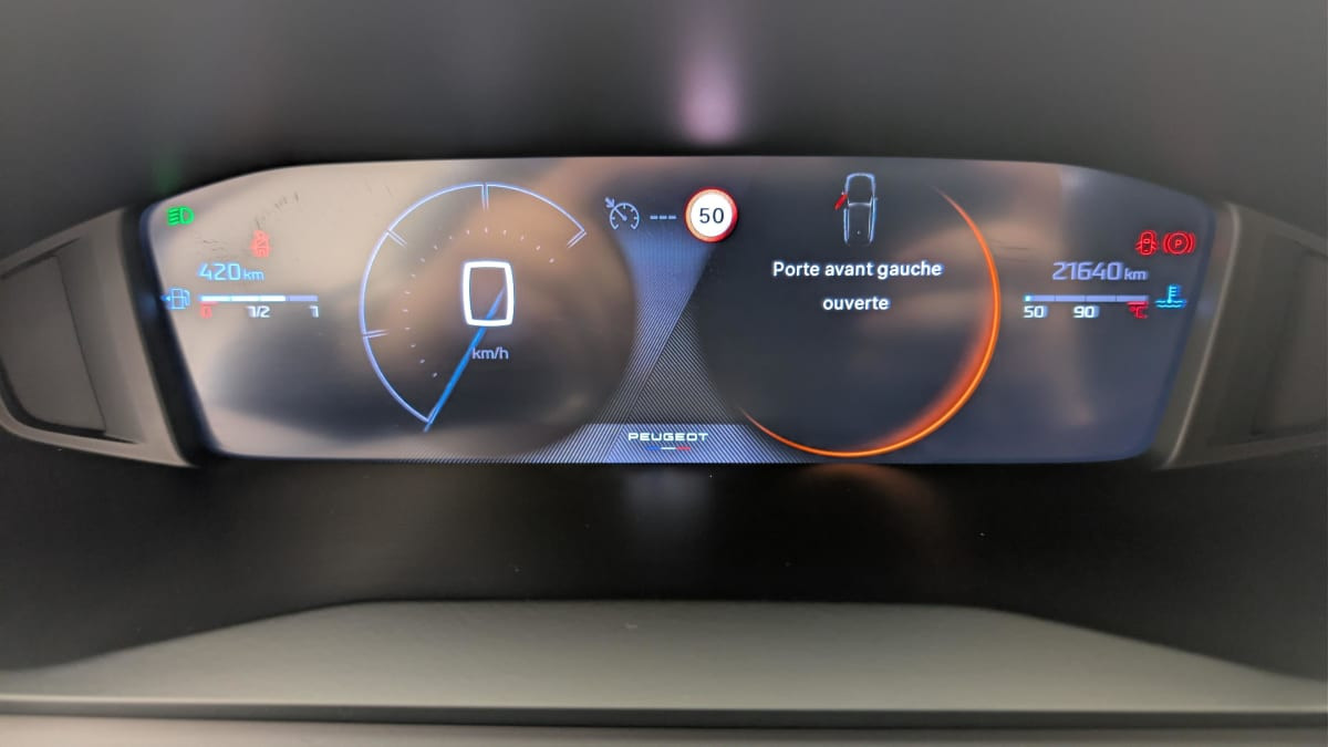 Vente en ligne Peugeot 2008 100 S S BVM6 Allure au prix de 17 180 €