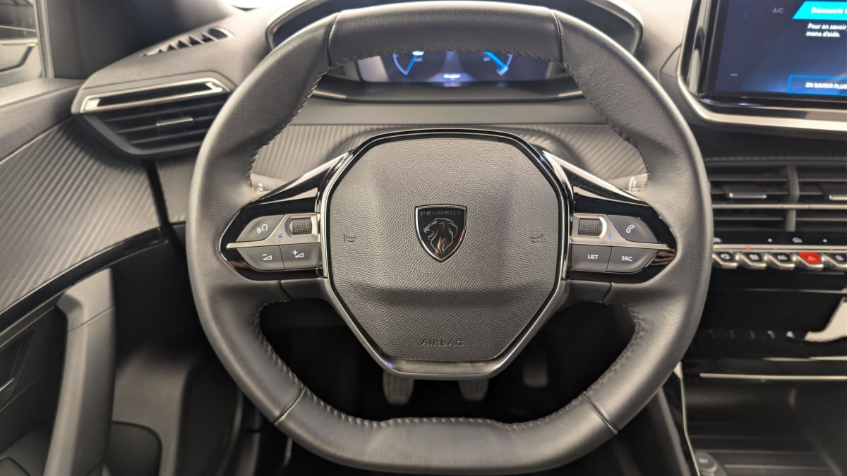 Vente en ligne Peugeot 2008 100 S S BVM6 Allure au prix de 17 180 €