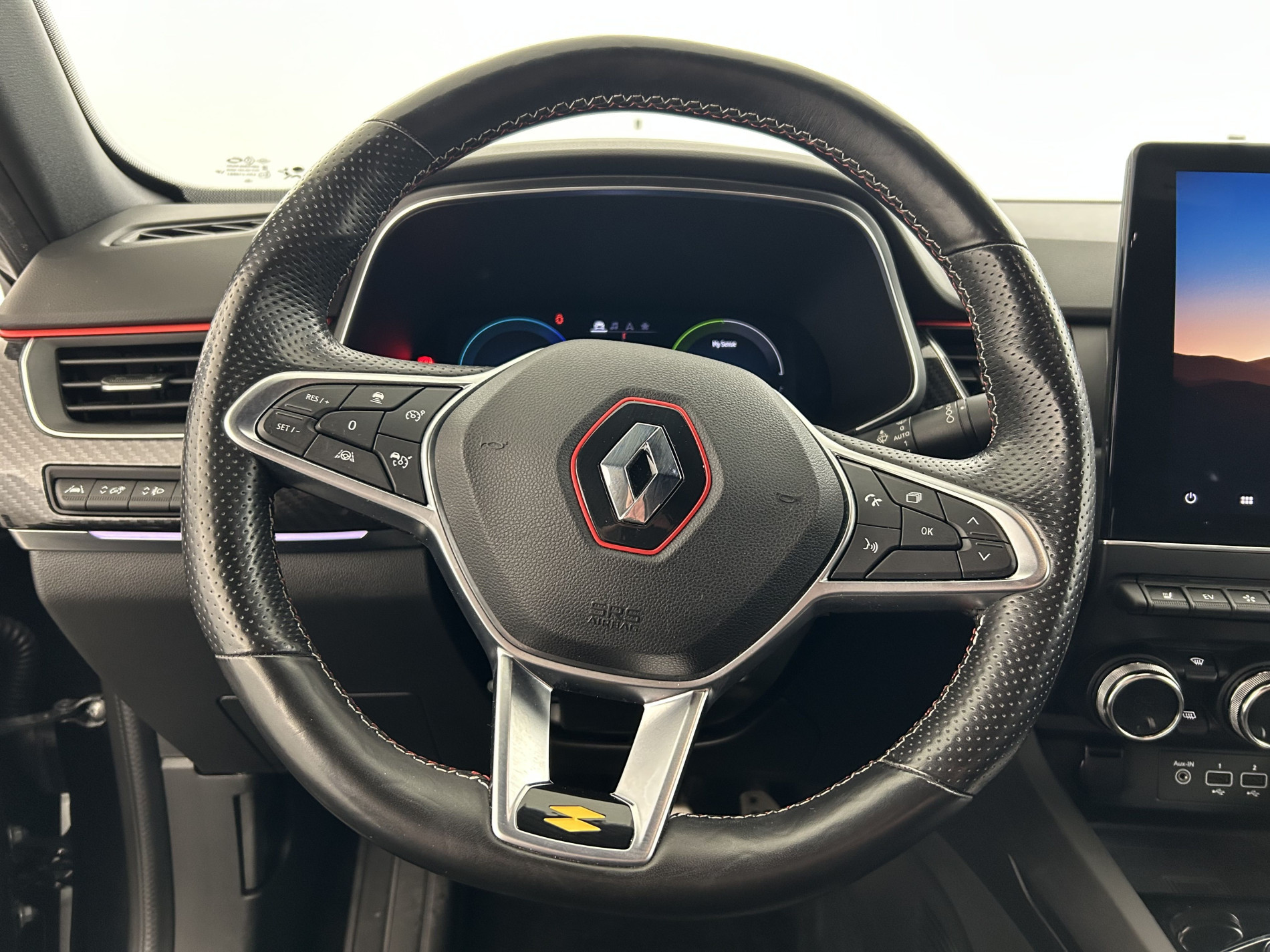 Vente en ligne Renault Arkana 1.6 E-Tech 145ch RS Line Suréquipé au prix de 17 990 €